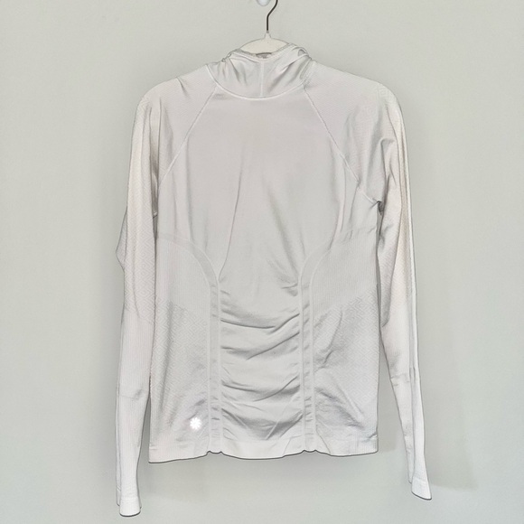 Athleta Tops - Athleta Women’s Medium White Tracker Running Hoodie